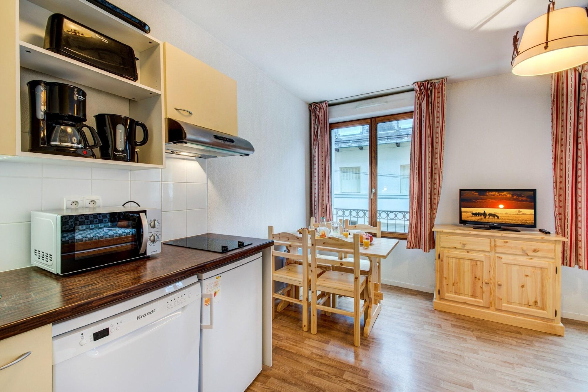 Vacanceole - Residence Illixon Bagnères-de-Luchon 외부 사진