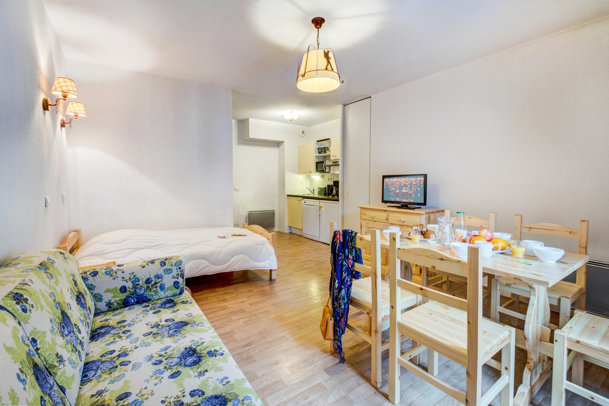 Vacanceole - Residence Illixon Bagnères-de-Luchon 외부 사진