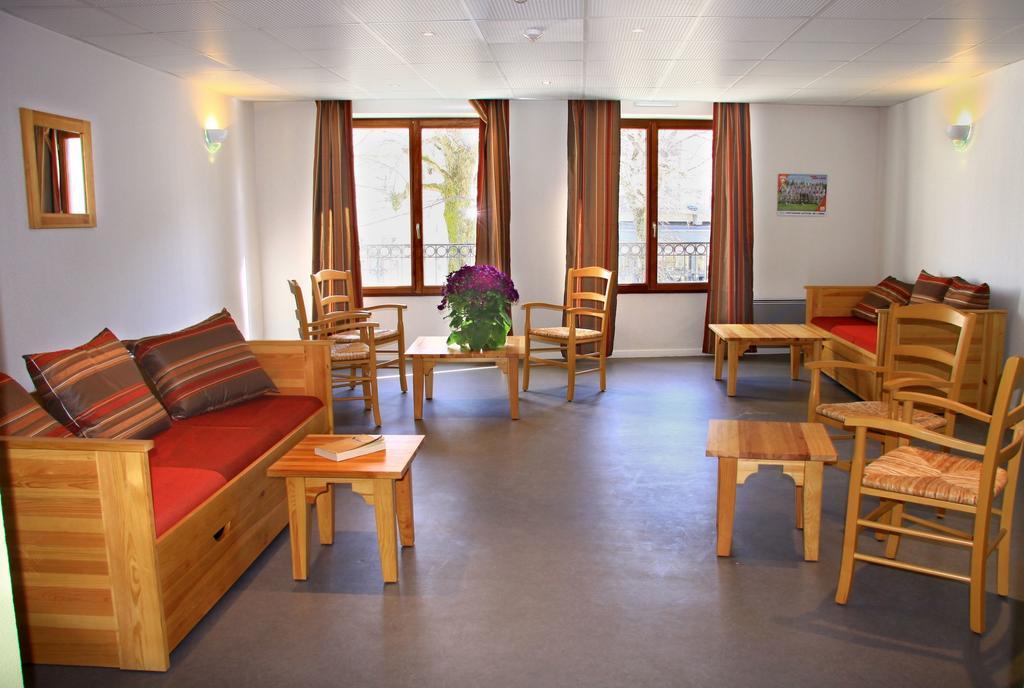 Vacanceole - Residence Illixon Bagnères-de-Luchon 외부 사진
