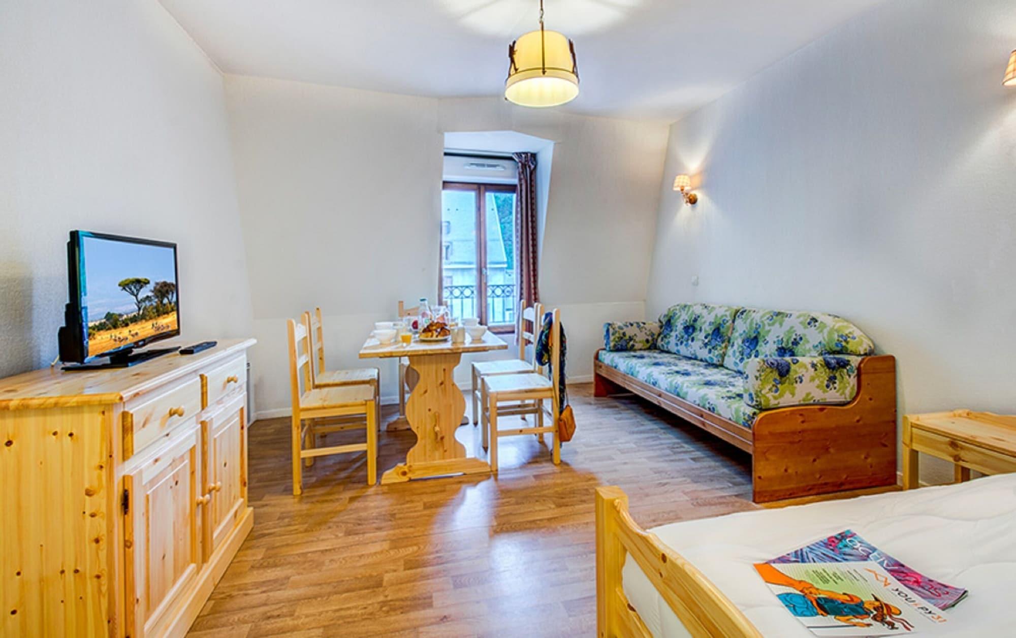Vacanceole - Residence Illixon Bagnères-de-Luchon 외부 사진